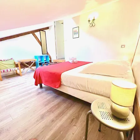 Apartment Riviera: Spacious 5-room Duplex Near Sea In Old Town Port Nice